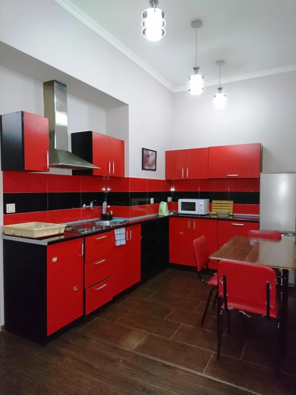 Luxury Apartment In The Centre Of Ереван Екстериор снимка